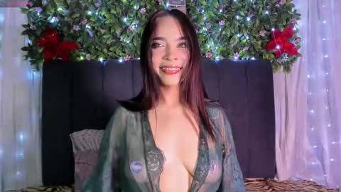 Snapshot of evelin888 chatting on 29, 11, 2025 evelin888 online show from 29, 11, 2025