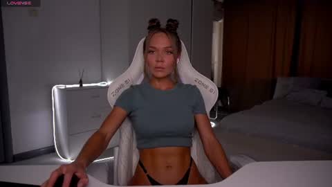 Evelina online show from 18, 6, 2026