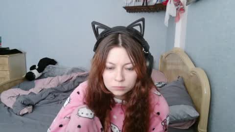 Snapshot of evelinamercer chatting on 18, 7, 2026 Alice 3 online show from 18, 7, 2026