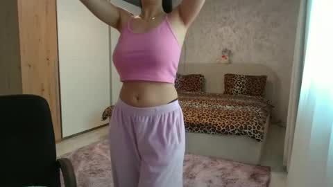 Snapshot of eveline_swet25 chatting on 12, 6, 2026 Eveline sweet online show from 12, 6, 2026