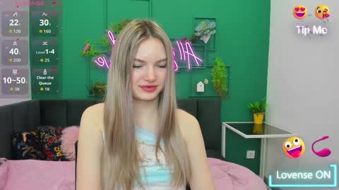 Eveline online show from 3, 4, 2026