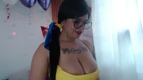 evelingjoyy online show from 3, 7, 2026
