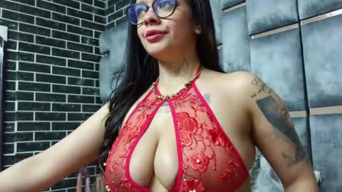evelingjoyy online show from 1, 8, 2026