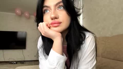 Sofia online show from 25, 2, 2026