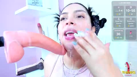 Evelinn belen online show from 18, 10, 2025