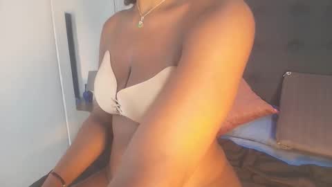 DAYANITA online show from 6, 1, 2026