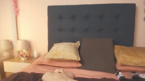 DAYANITA online show from 25, 4, 2026