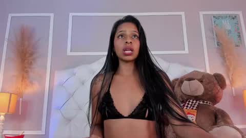 evelyn ebony online show from 10, 12, 2024