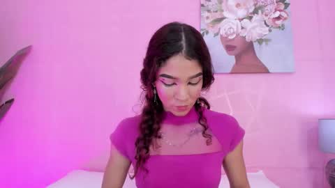 Snapshot of evelyn__rose1 chatting on 4, 3, 2026 evelyn__rose1 online show from 4, 3, 2026