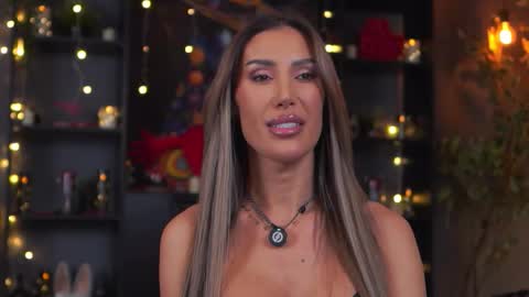 Evelyn online show from 24, 2, 2026