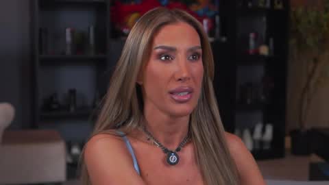 Evelyn online show from 21, 4, 2026