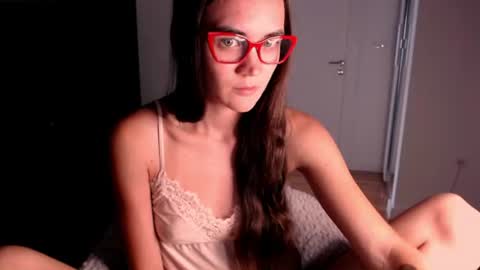 Evelyn online show from 22, 7, 2026