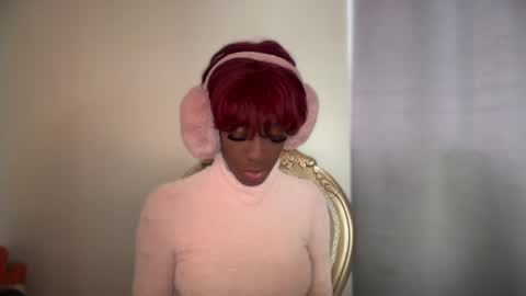 Snapshot of evelyn_jhonson3 chatting on 21, 1, 2025 E V E L Y N online show from 21, 1, 2025