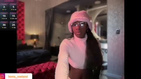 Snapshot of evelyn_jhonson3 chatting on 2, 2, 2025 E V E L Y N online show from 2, 2, 2025