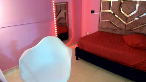 evelyn_lovv online show from 6, 3, 2026