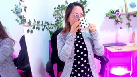 evelyn_miller___ online show from 28, 4, 2026