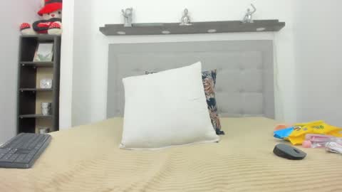 evelyn_morgan1 online show from 23, 1, 2025