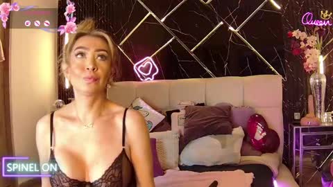 EvelynaGrey online show from 23, 4, 2026