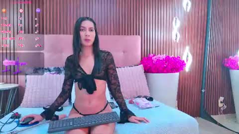 Evelyn online show from 24, 7, 2026