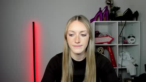 evelynblond online show from 27, 4, 2026