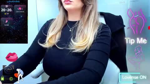 evelyne_rose online show from 27, 4, 2026