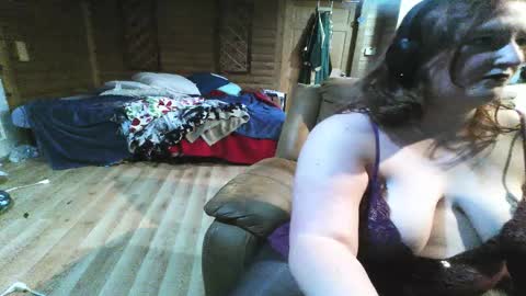 Evelynn Angel online show from 4, 11, 2025