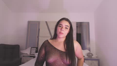 Evelyn Woods online show from 22, 12, 2024