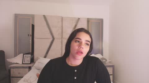 Evelyn Woods online show from 22, 12, 2024