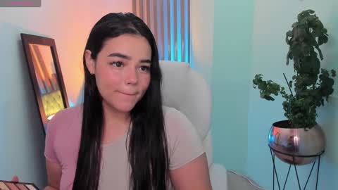 Evelyn Woods online show from 28, 12, 2024