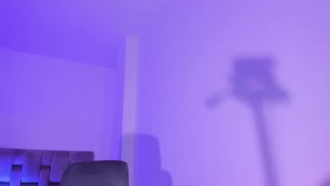 Evelyn Woods online show from 5, 1, 2025