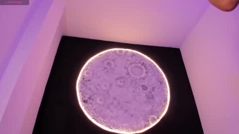 Evelyn Woods online show from 26, 1, 2025