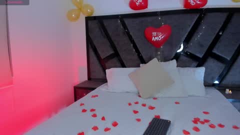 Evelyn Woods online show from 15, 2, 2025