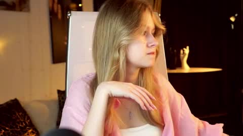 Snapshot of evemundie chatting on 20, 5, 2026 Eve online show from 20, 5, 2026