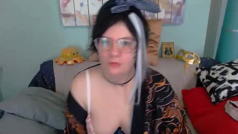 Everly online show from 21, 10, 2025