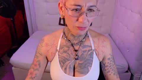 everlyn_sexx online show from 20, 2, 2026