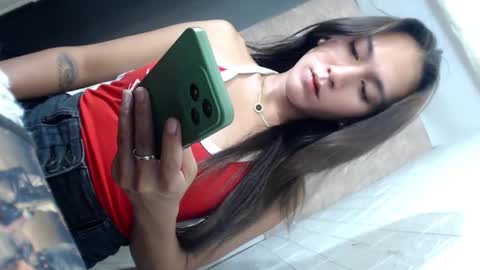 Chloe mae online show from 6, 10, 2025