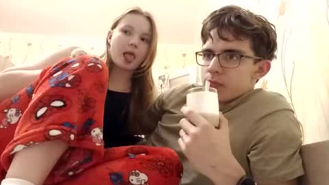 Snapshot of evgeniy_anna chatting on 4, 2, 2026 Evgeniy and Anna online show from 4, 2, 2026