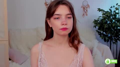 evi_brook online show from 4, 3, 2026