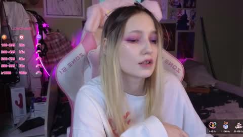 Evie online show from 10, 1, 2025