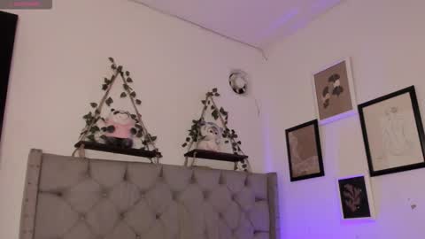 Snapshot of evieh1_ chatting on 16, 1, 2026 Ivi Alejandra online show from 16, 1, 2026