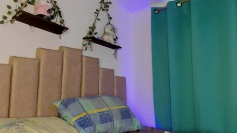 Ivi Alejandra  online show from 21, 5, 2026