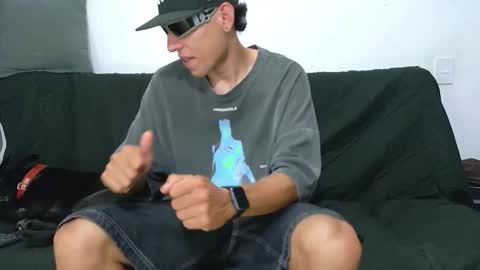 evil_boss1 online show from 9, 4, 2026