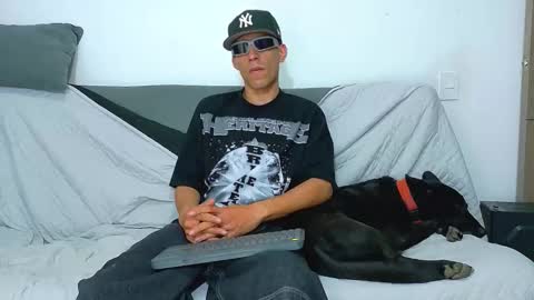 evil_boss1 online show from 20, 4, 2026