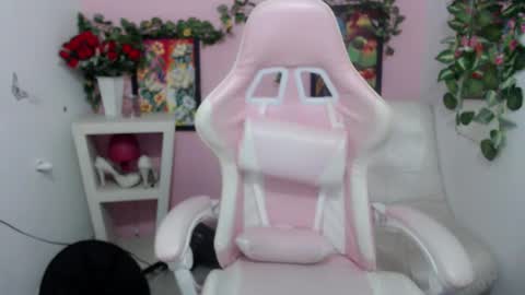 Pamela  online show from 18, 9, 2025