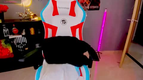 evva_foxxy online show from 22, 2, 2025