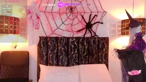 Snapshot of evvaa_moon chatting on 20, 10, 2025 evvaa_moon online show from 20, 10, 2025