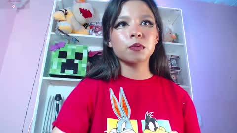 Snapshot of evybubbles_ chatting on 4, 12, 2024 Im Evy online show from 4, 12, 2024