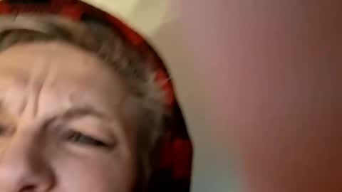 excitmama online show from 8, 3, 2026