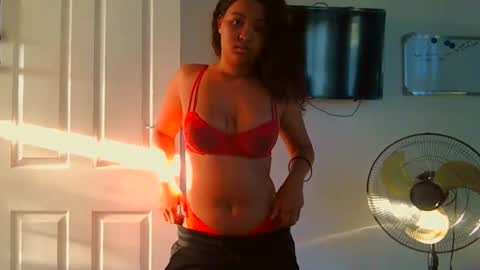 courtney online show from 25, 4, 2026