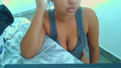 Snapshot of exclusivecourtney chatting on 28, 4, 2026 courtney online show from 28, 4, 2026